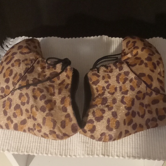 Womens lace up Leopard Booties - Picture 6 of 10